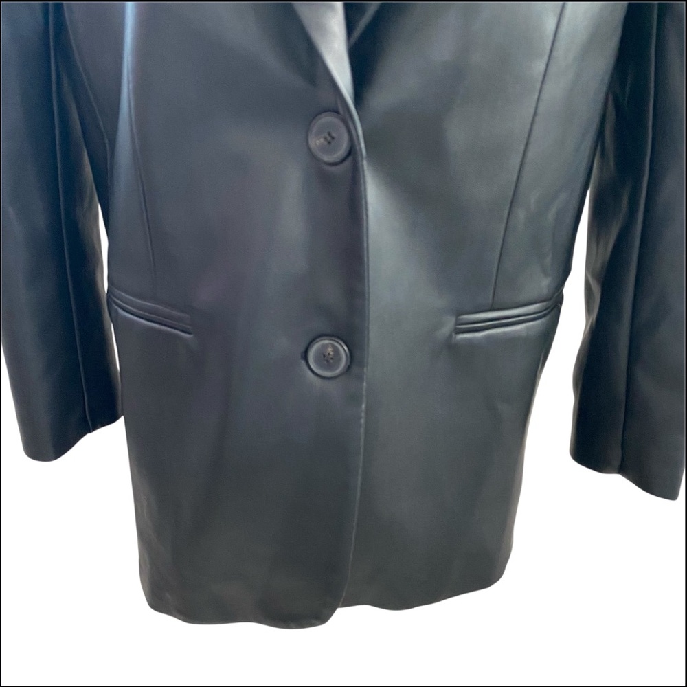 Zara Blogger Favorite Black Faux Leather Blazer Button Front Jacket Size XL NWT - Picture 10 of 16